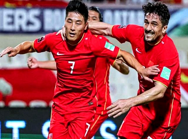 爱游戏官网入口-恒大加强防守，球队整体实力大增(恒大加强防守,球队整体实力大增的原因)