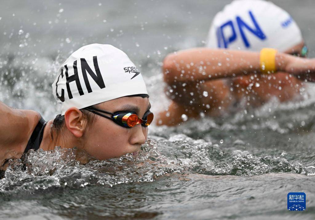 爱游戏入口-日本选手击败对手，获得游泳比赛冠军(日本选手击败对手,获得游泳比赛冠军的是谁)