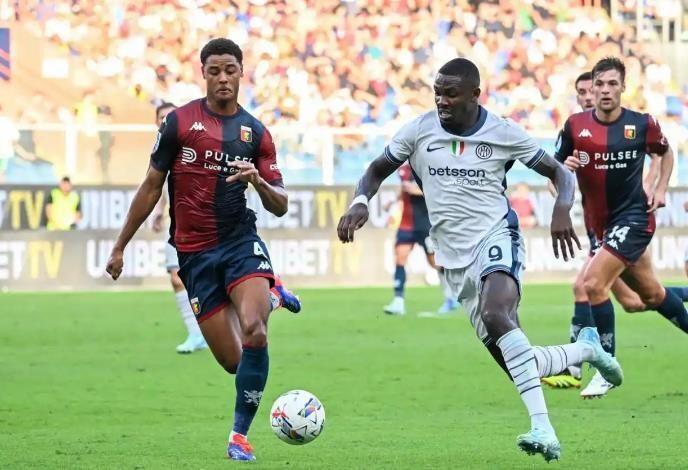 爱游戏在线-包含路易斯·阿尔瓦雷斯进球，帮助球队备战决赛的词条