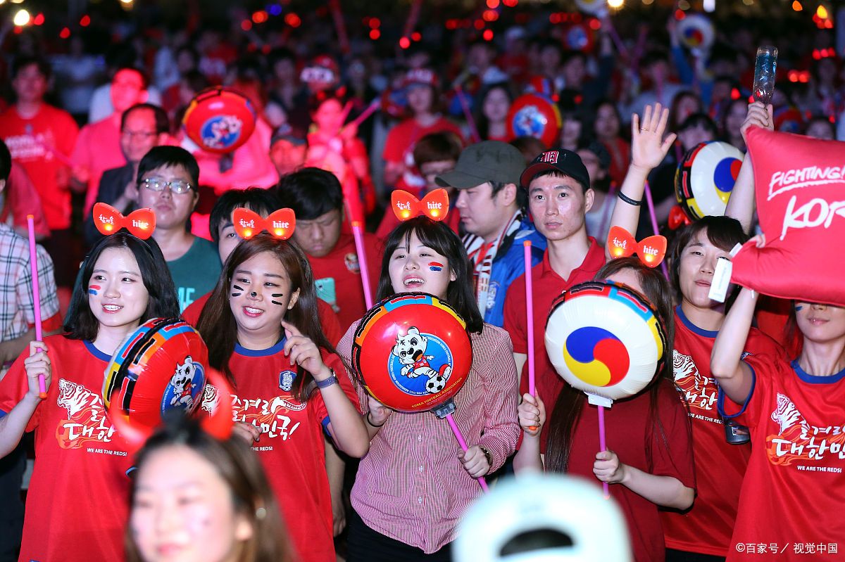 包含比赛场面热血沸腾,球迷热情响应态度极为踊跃的词条 包含比赛场面热血沸腾,球迷热情响应态度极为踊跃的词条