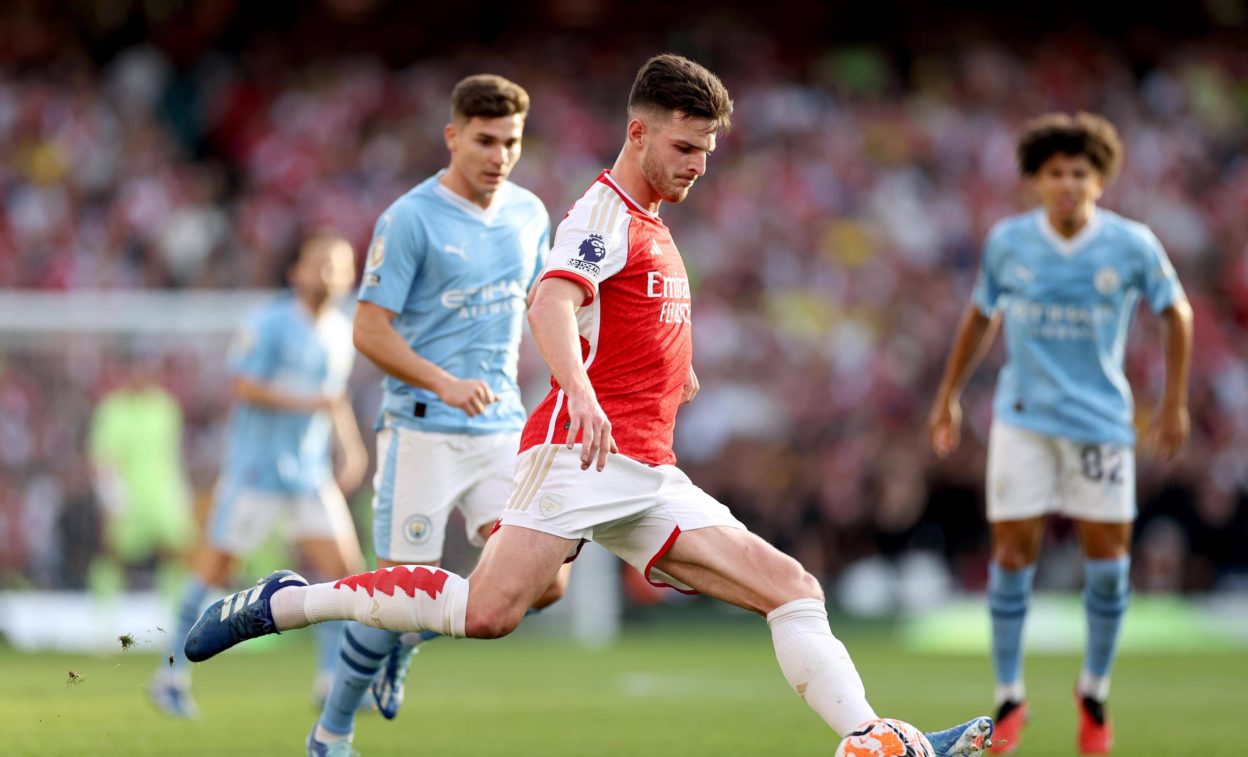 曼城逆袭小组形势，淘汰赛英雄之路延续