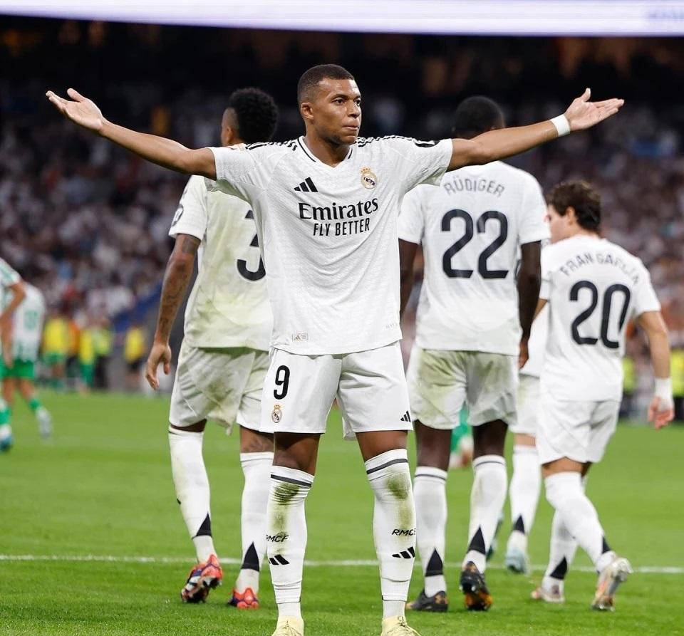 瓦伦西亚逼平对手,表现有所起色的简单介绍 瓦伦西亚逼平对手,表现有所起色的简单介绍