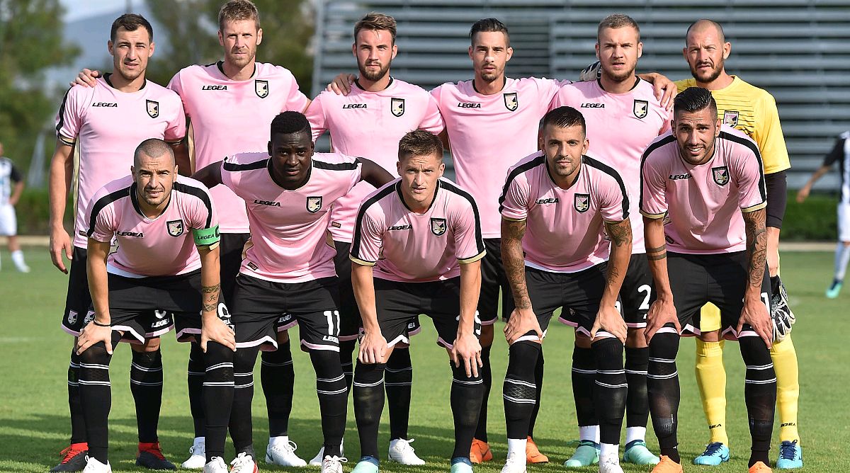 威尔士队国际球员参加欧洲杯预选赛,备战情绪高涨的简单介绍 威尔士队国际球员参加欧洲杯预选赛,备战情绪高涨的简单介绍