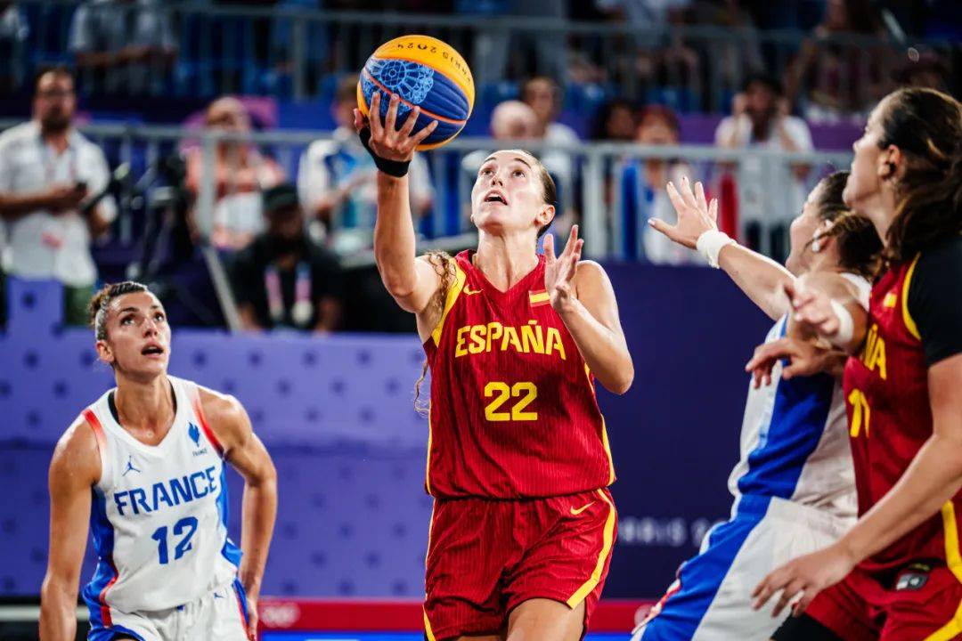 爱游戏体育地址-法国女篮击败对手，成功卫冕欧洲杯冠军