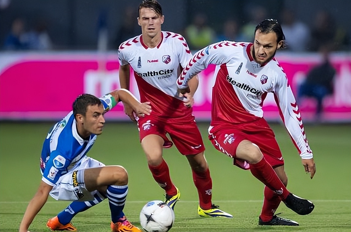 土耳其客场击败阿尔巴尼亚,取得胜利 土耳其客场击败阿尔巴尼亚,取得胜利