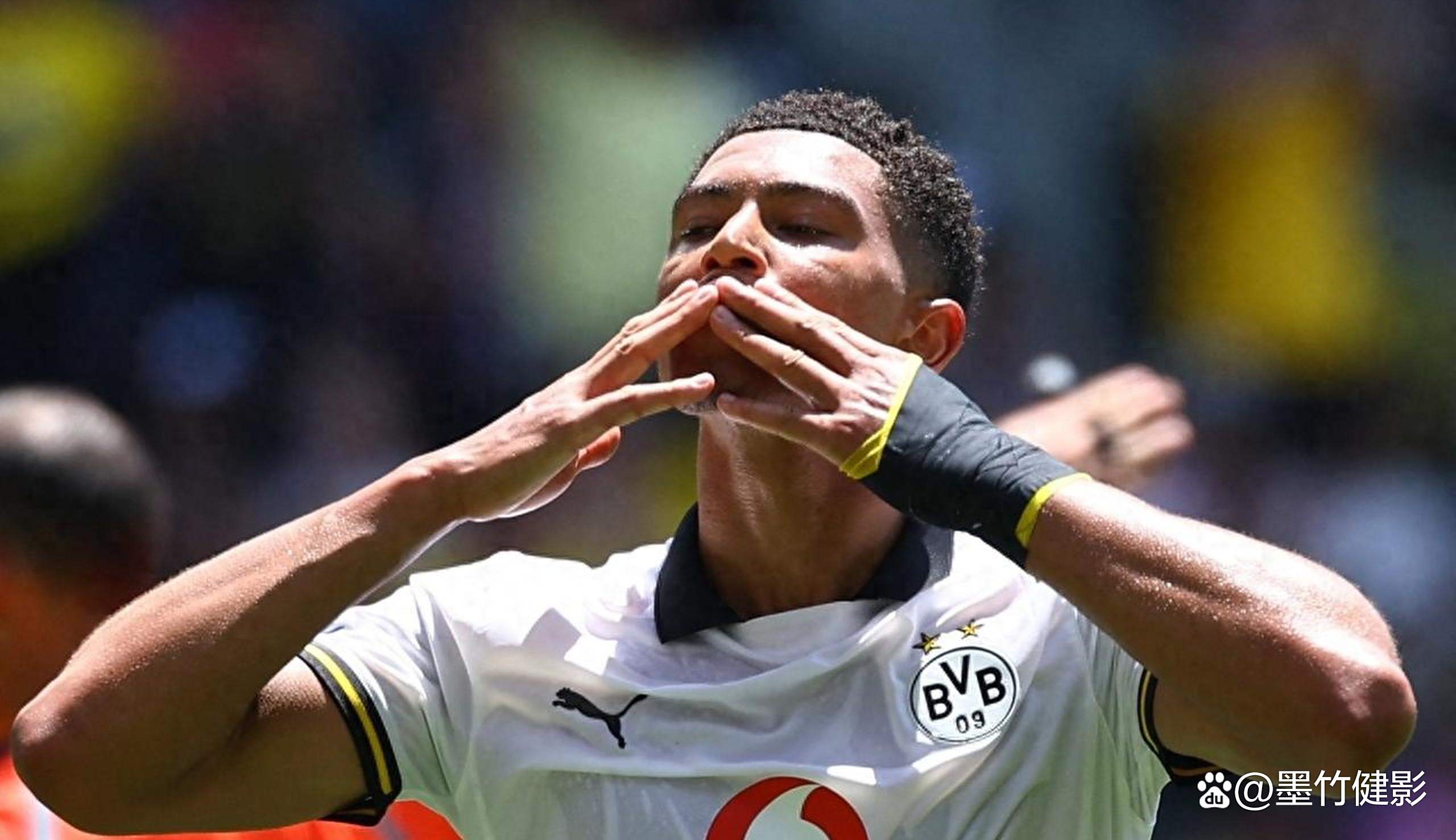 爱游戏体育平台-柏林赫塔逆转多特蒙德，赢得关键胜利