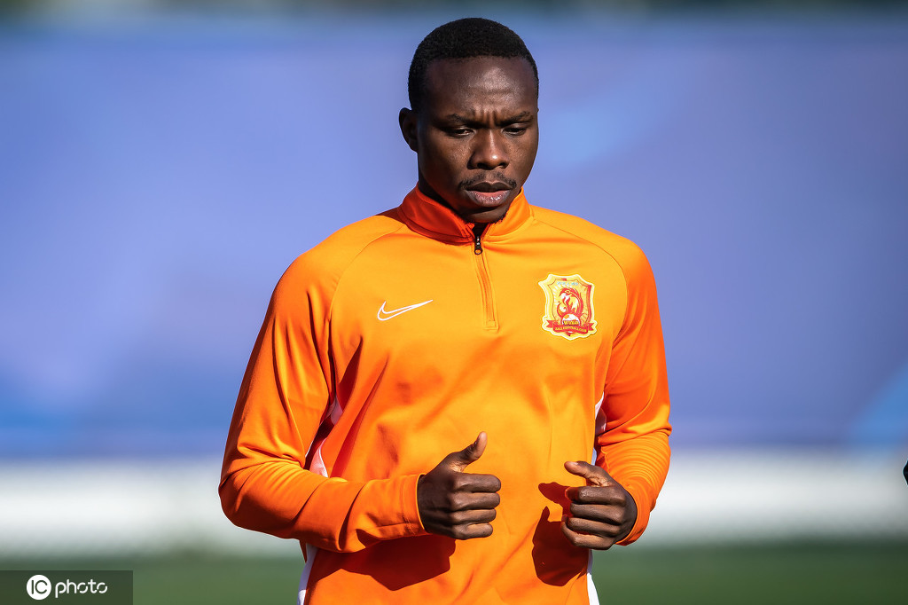 爱游戏体育地址-卓尔挑战建业，加快晋级早香港上的简单介绍