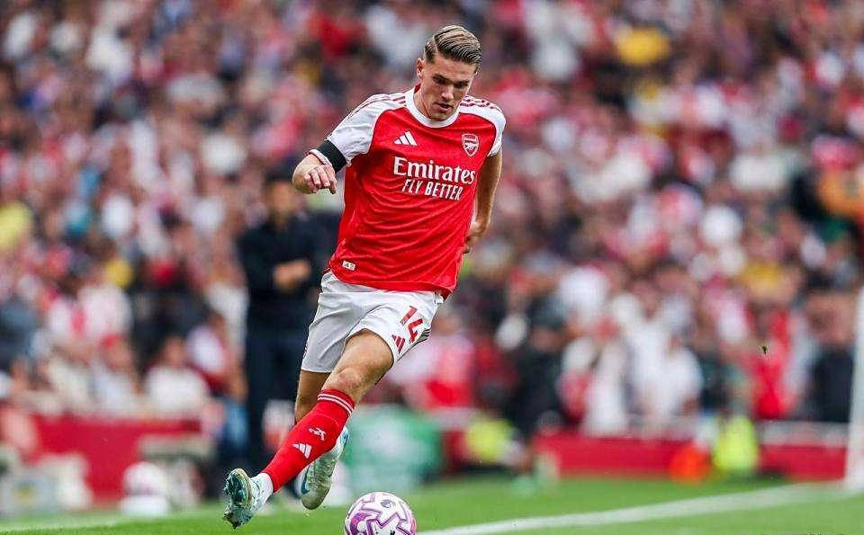 爱游戏体育地址-阿森纳球员集体伤退，英超争冠前路荆棘的简单介绍