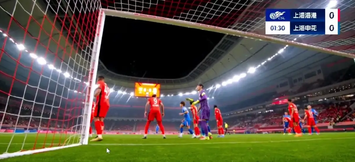 两支球队在最近的联赛中将进行一场激烈争夺