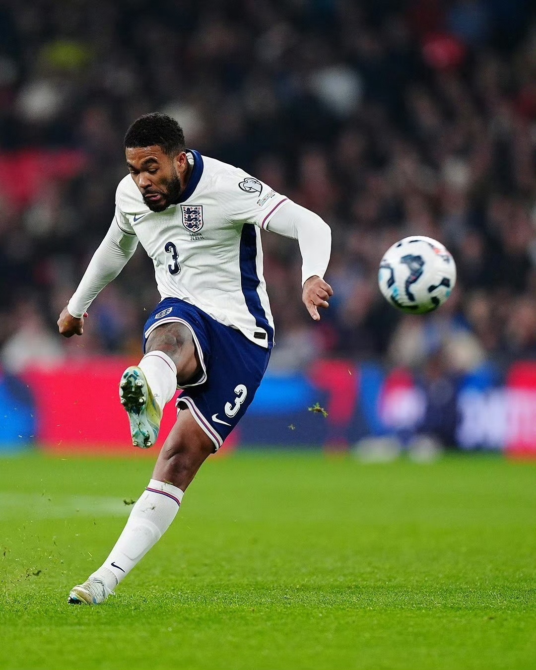 爱游戏官方登录入口-包含英格兰苦战取胜，晋级形势依然扑朔迷离的词条