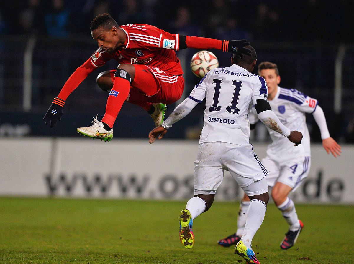 汉诺威客场暴力反超,逆转比赛获胜 汉诺威客场暴力反超,逆转比赛获胜