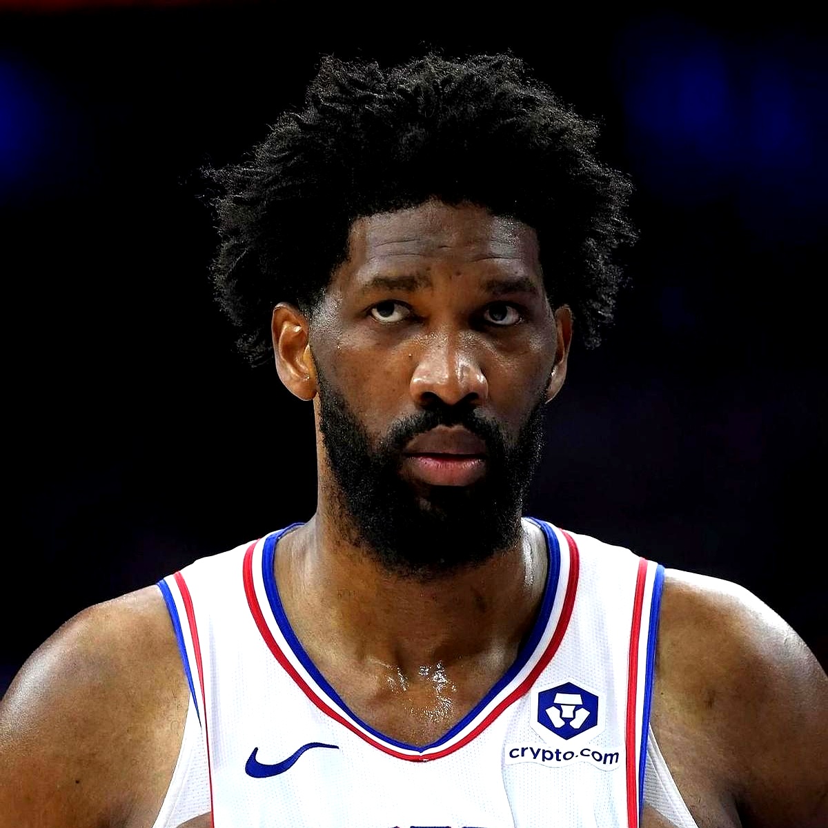 爱游戏官网-包含76人横扫热火，恩比德爆砍33+13的词条