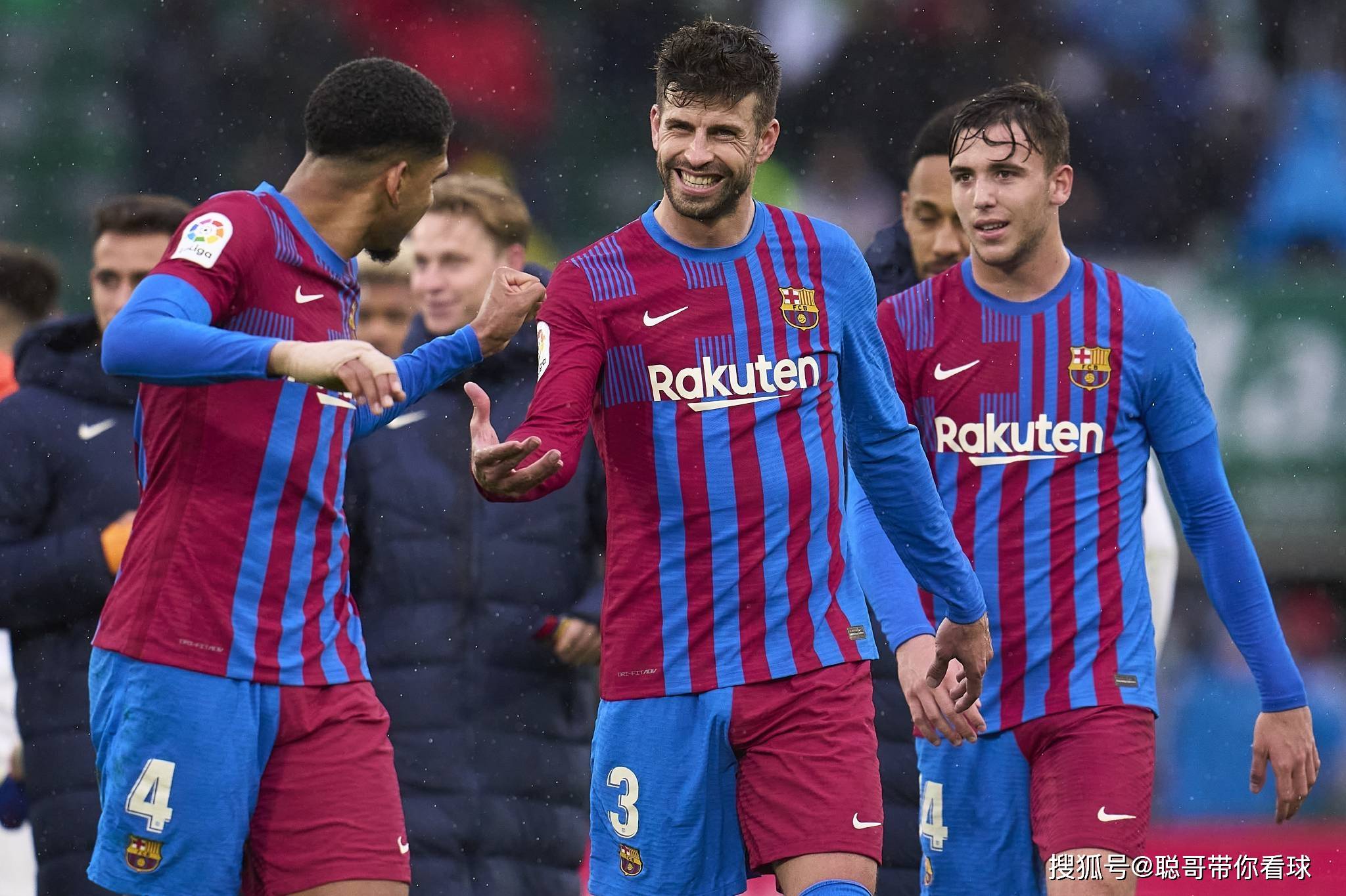 西甲联赛激烈竞争引发球队冲突