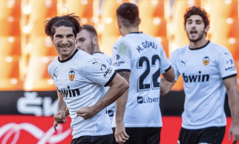 爱游戏体育链接-瓦伦西亚客场取胜，强势进军西甲前四的简单介绍