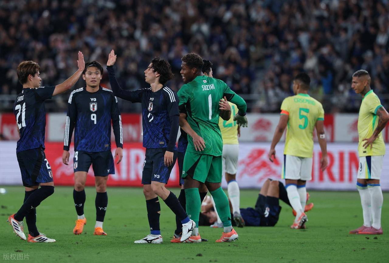 足球比赛中,巴西队赢得胜利,晋级下一轮的简单介绍 足球比赛中,巴西队赢得胜利,晋级下一轮的简单介绍