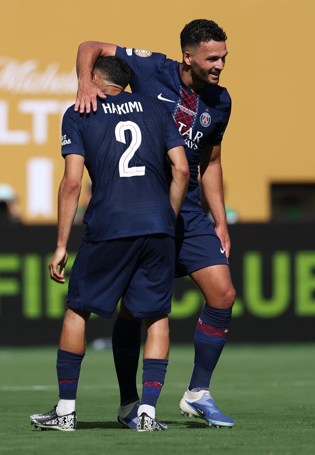 巴黎圣日尔曼队不敌对手,遭遇失利 巴黎圣日尔曼队不敌对手,遭遇失利