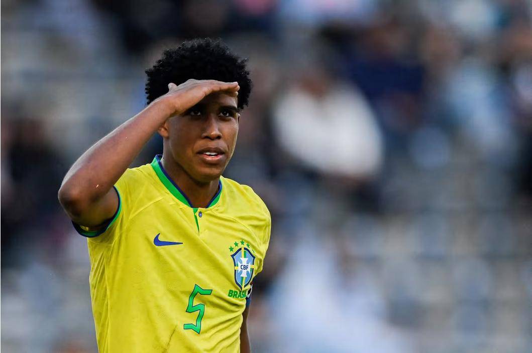 爱游戏官方入口-篮球世界杯预选赛，新星崭露头角的简单介绍