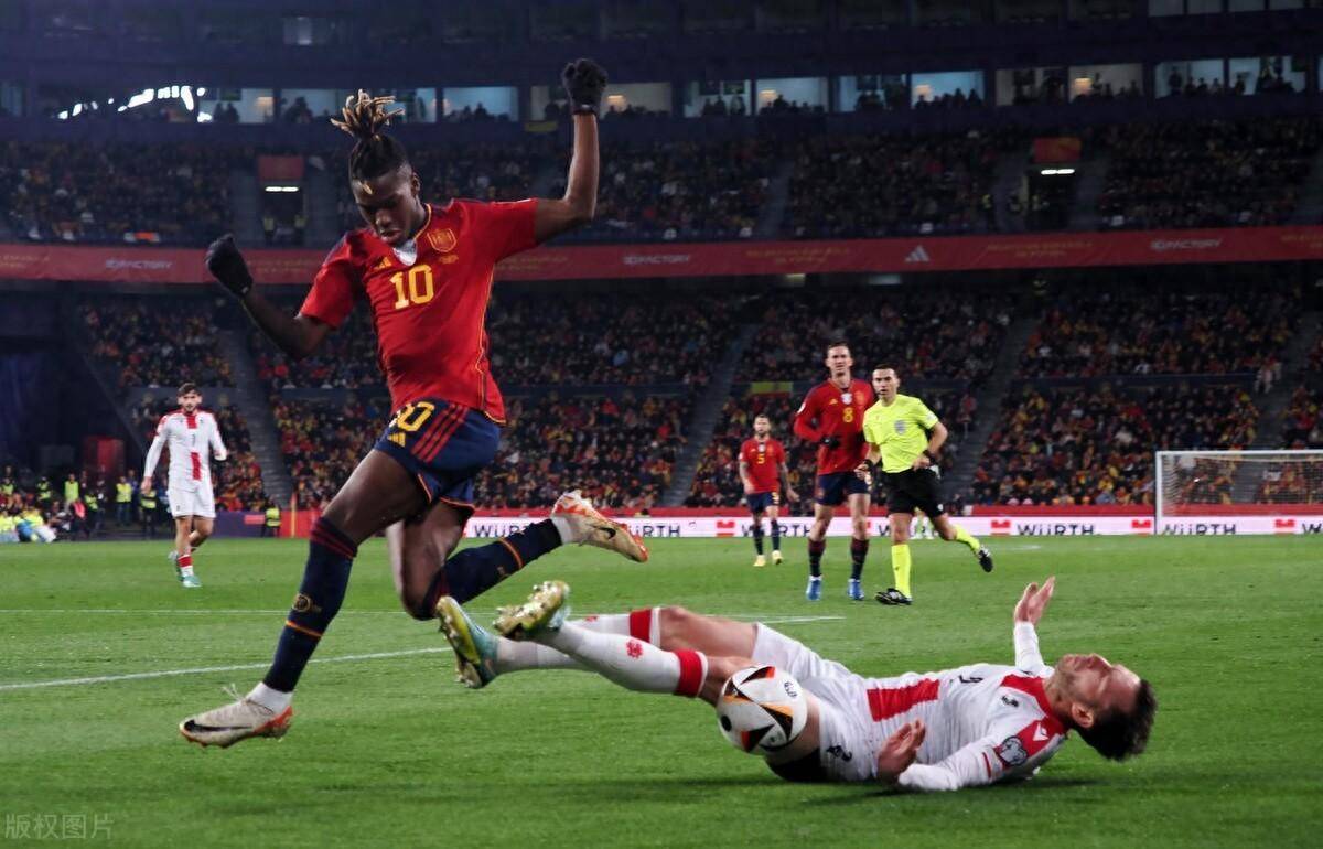 爱游戏在线-格鲁吉亚队实力击败对手，赢得掌声